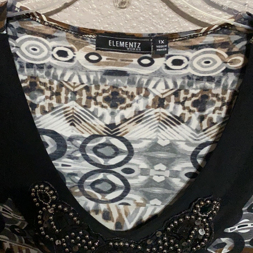 Aztec shirt - Picture 2 of 4